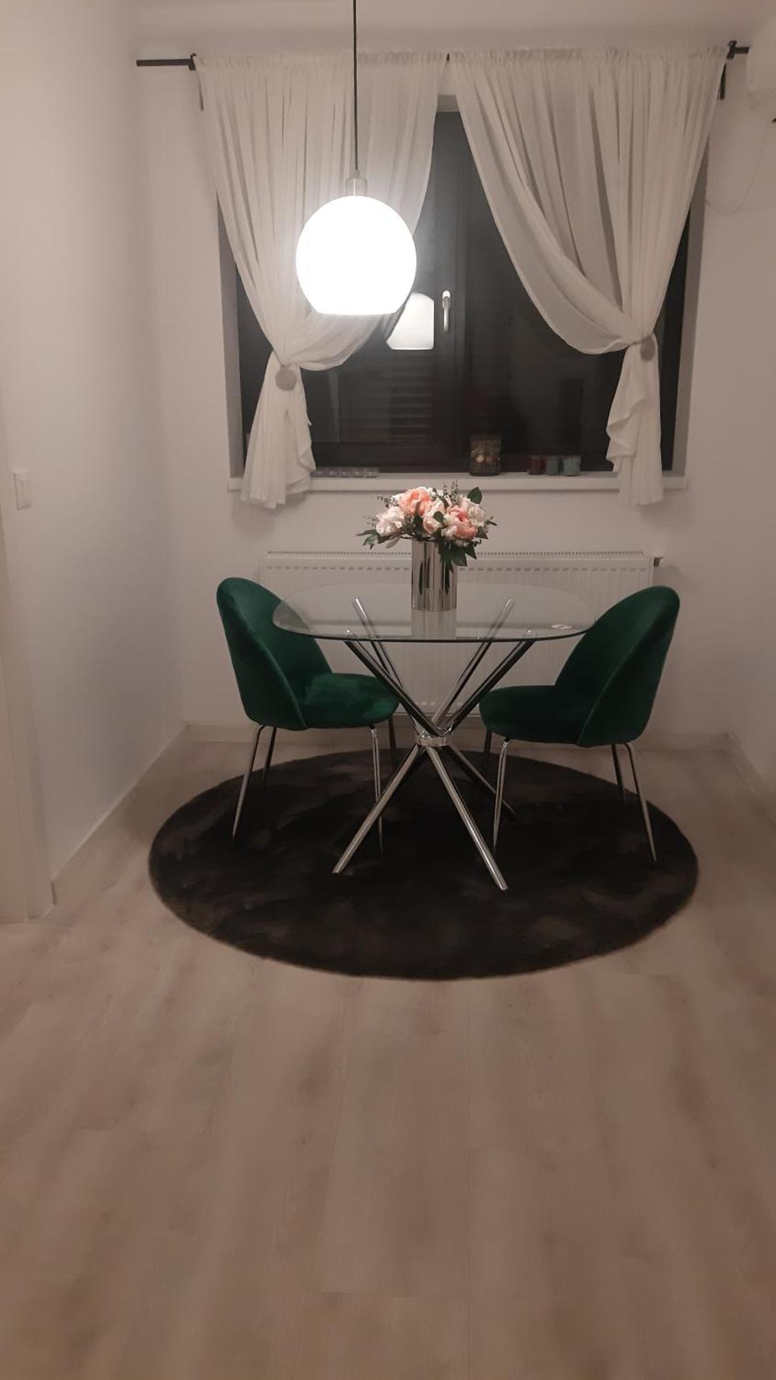 Mia!! Self Check-In!! Apartment Bucharest Exterior photo
